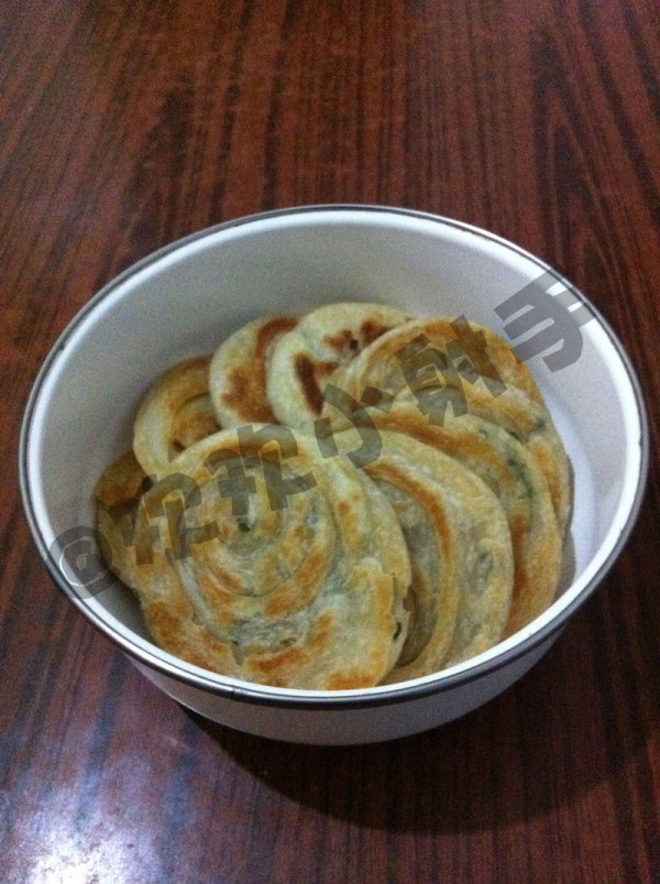 老上海葱油饼的做法