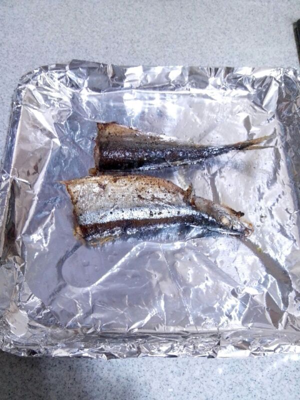 烤秋刀鱼的做法