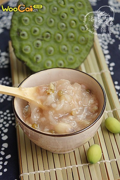 鲜莲子银耳绿豆粥-美丽厨娘的做法