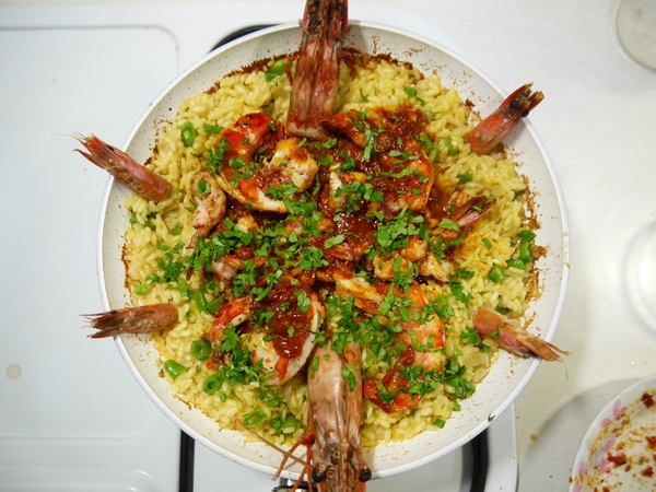北非辣醬大蝦佐蕃紅花燉飯的做法
